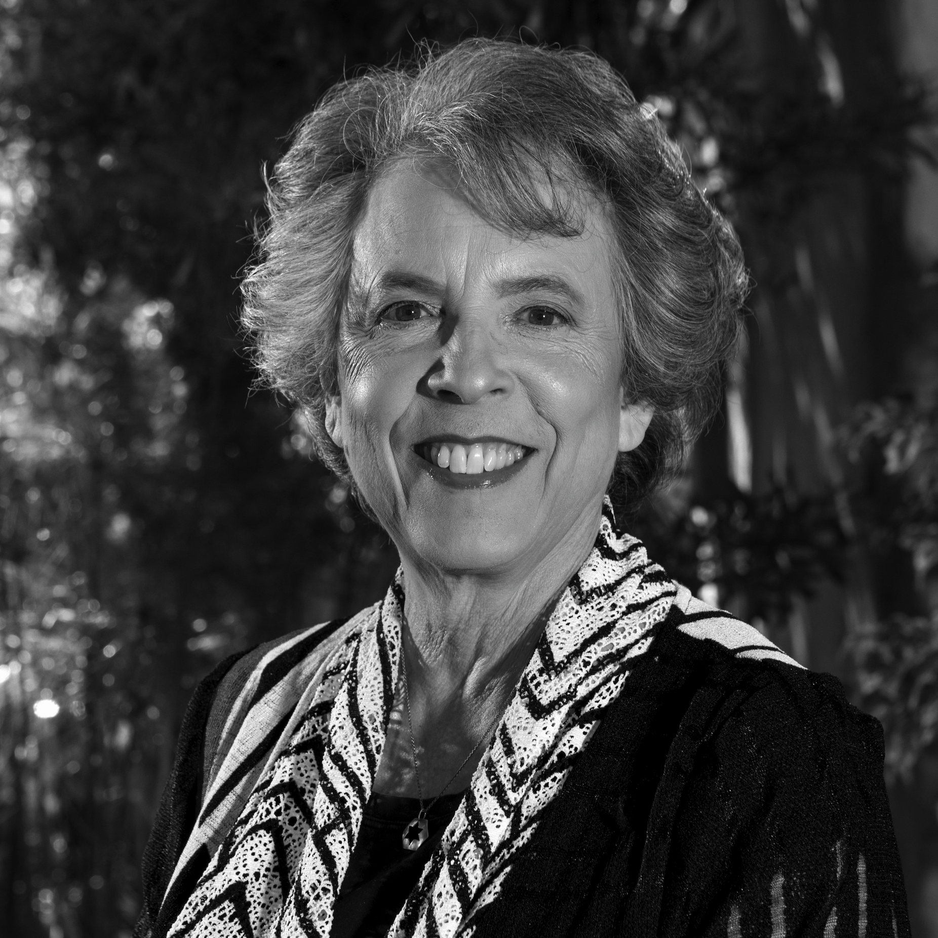 Rabbi  Laura Geller
