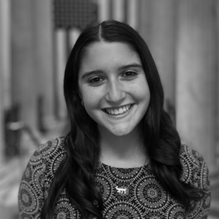  Lily Cohen