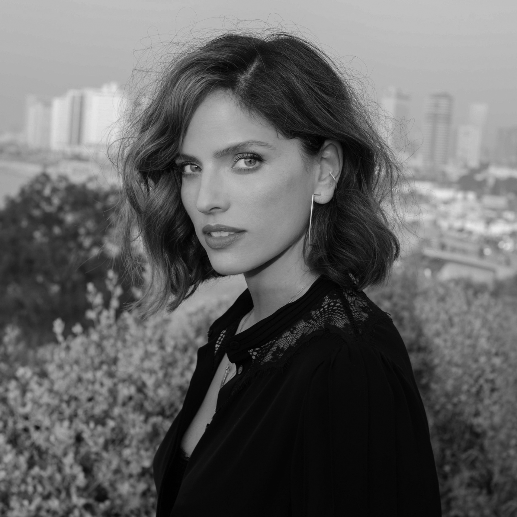   Noa Tishby